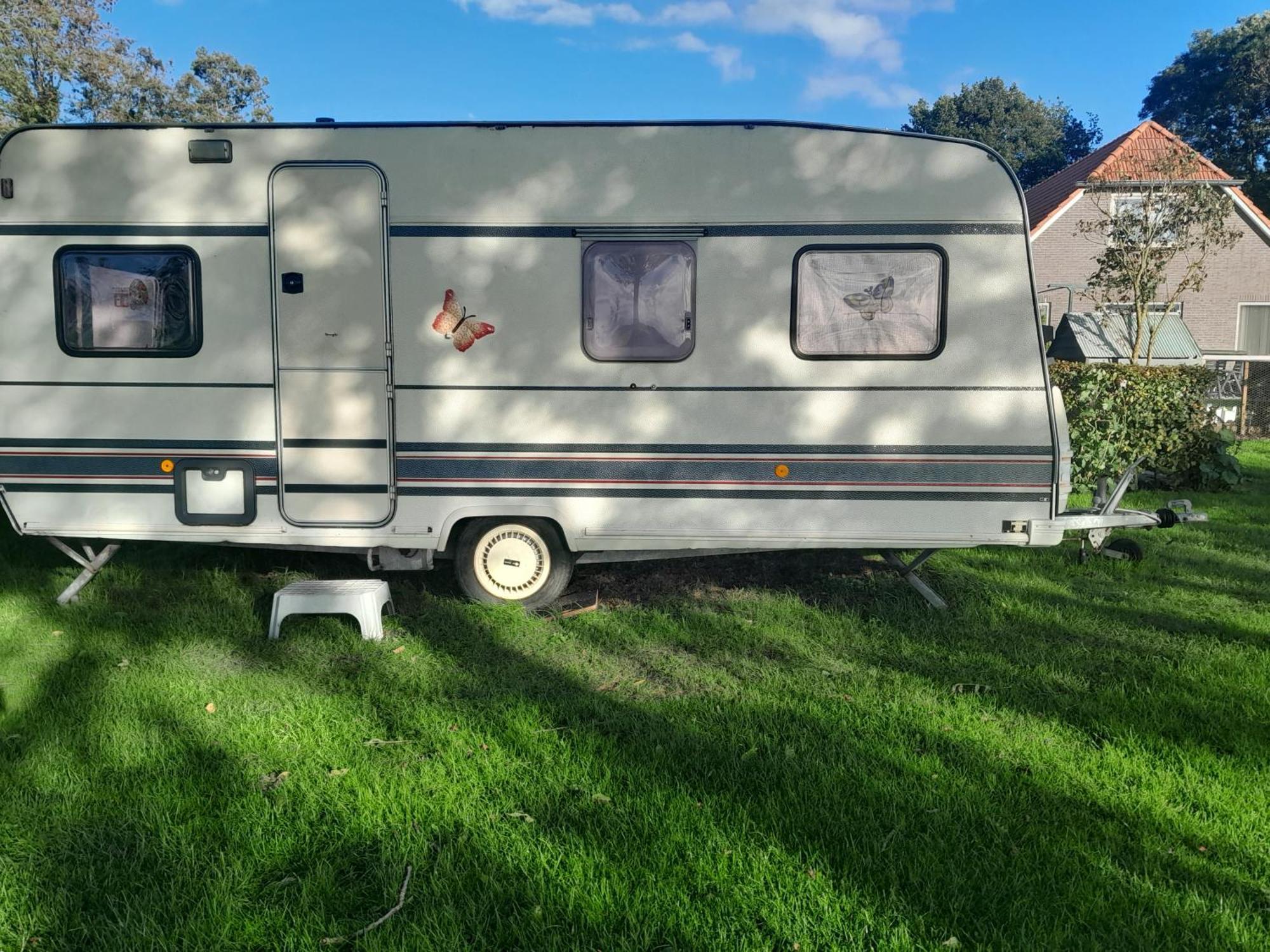Caravan Vlinder Rouveen Phòng bức ảnh